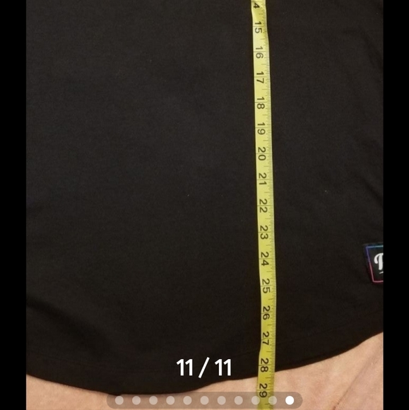 SZ MED VS PINK BLING TANK TOP - Picture 7 of 11